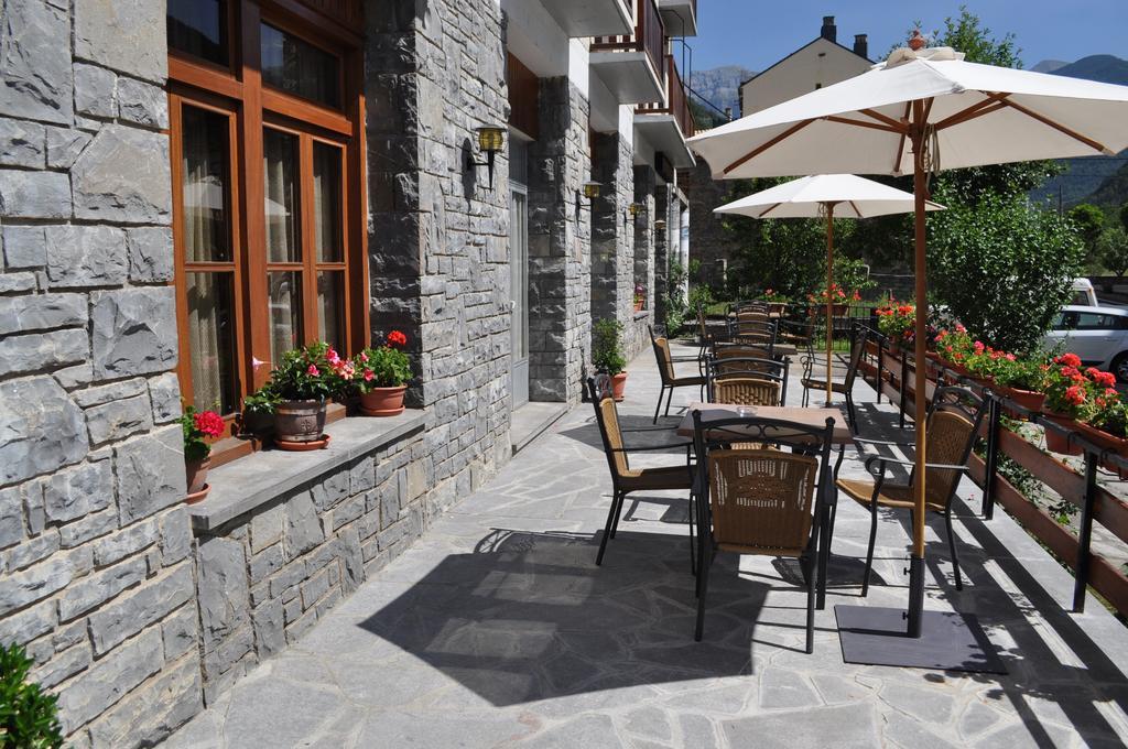Hotel Latre Broto Dış mekan fotoğraf