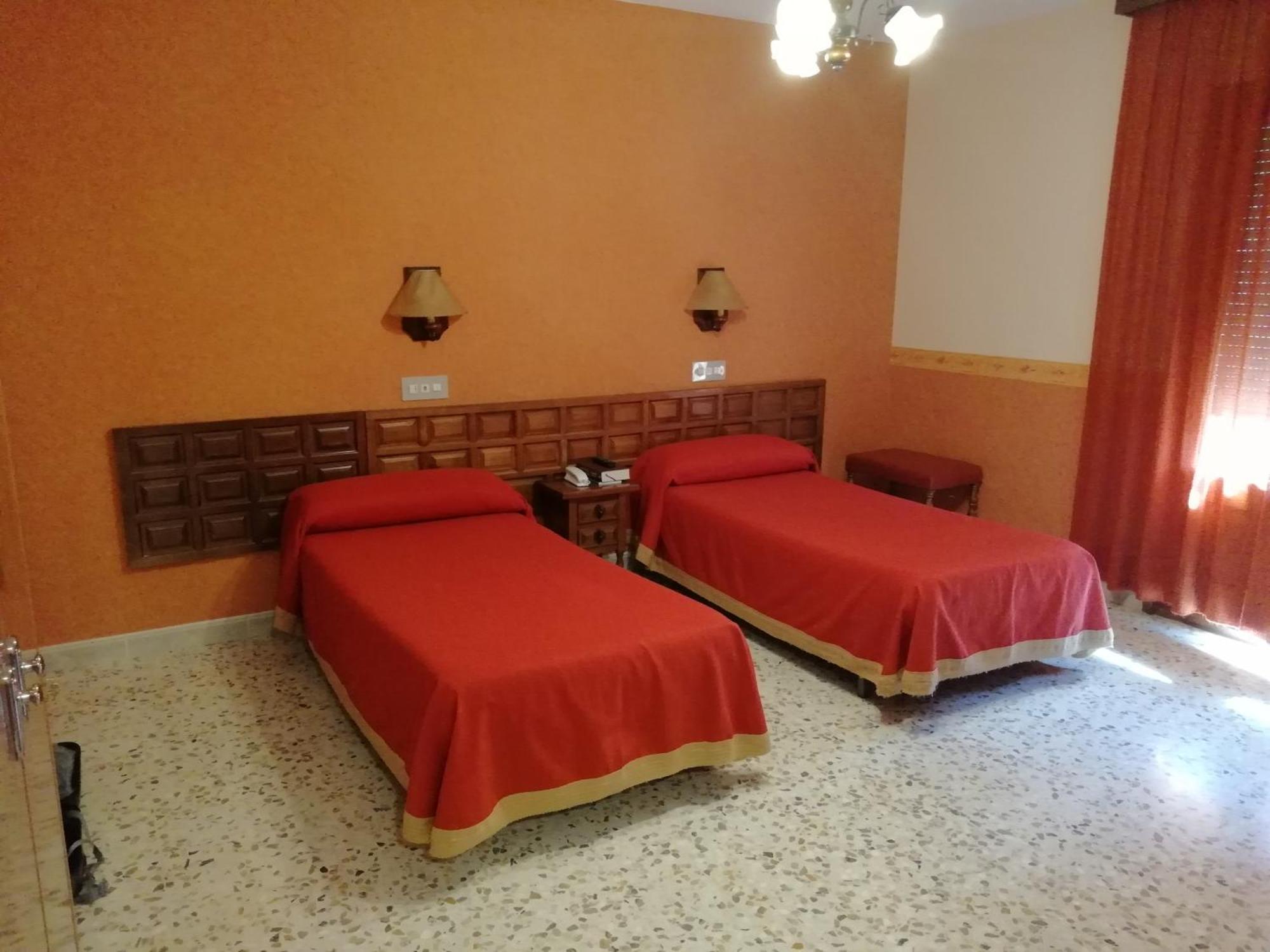Hotel Latre Broto Dış mekan fotoğraf