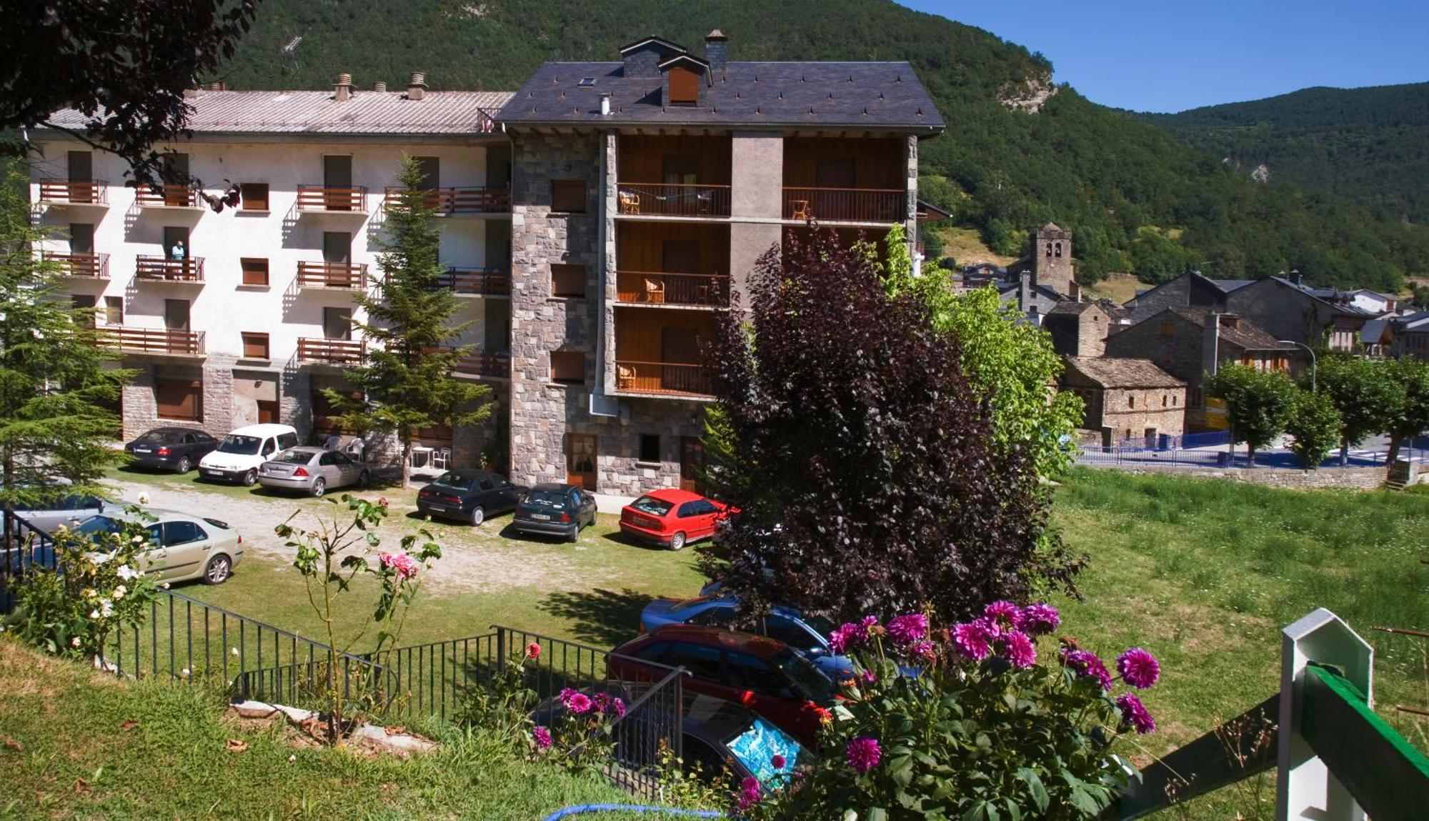 Hotel Latre Broto Dış mekan fotoğraf