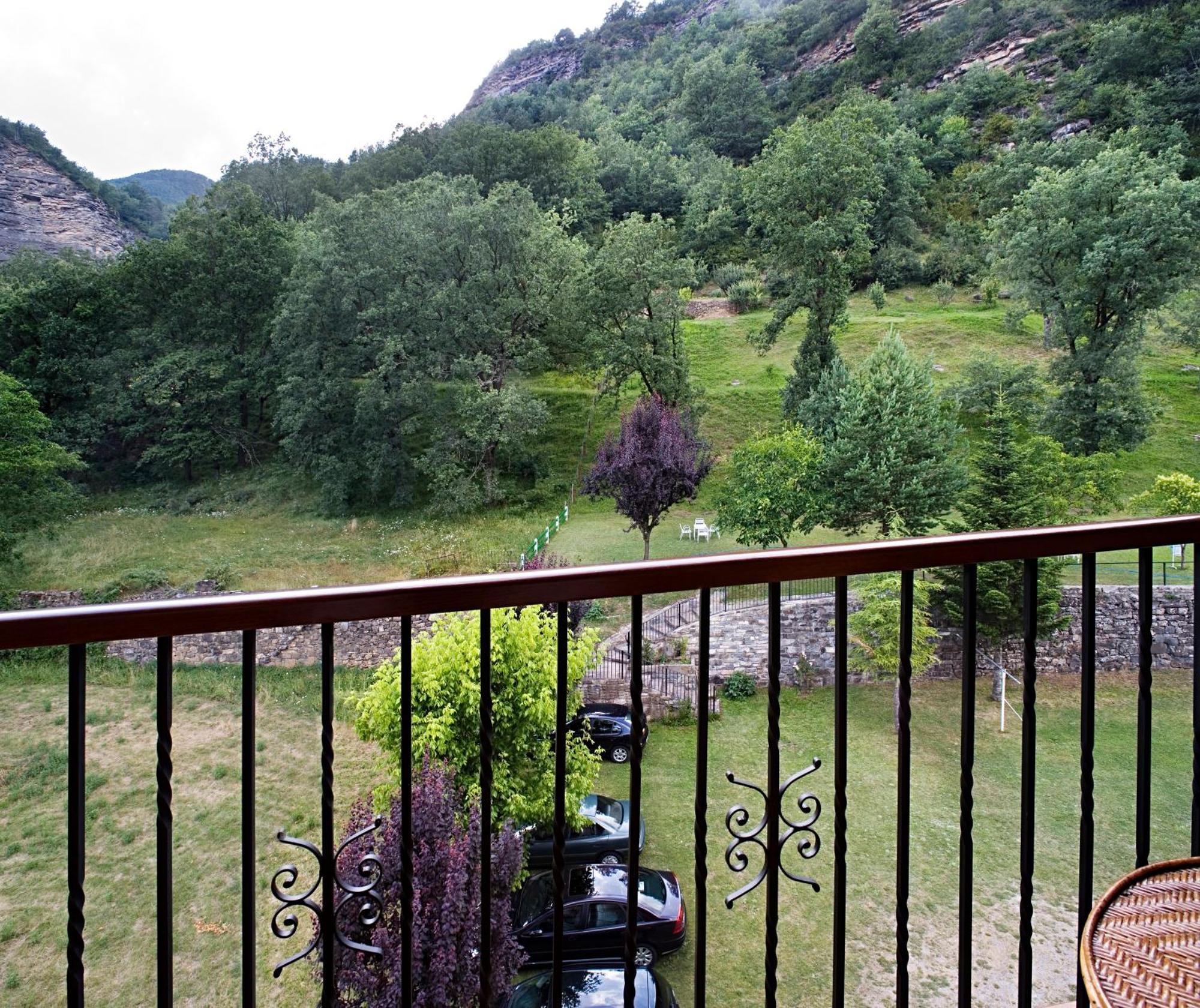 Hotel Latre Broto Dış mekan fotoğraf
