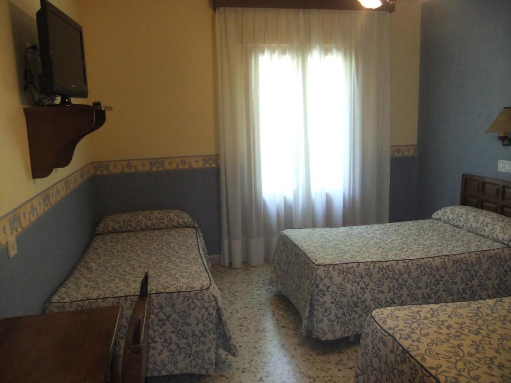 Hotel Latre Broto Oda fotoğraf